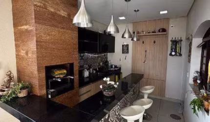 Sobrado à venda no Jardim Batagin em Americana com 3 quartos (1 suíte) e 4 vagas de garagem