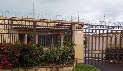 Condomínio Residencial Petit Ville- Terreno de 456m²  - Jardim Itatiaia 2 - Londrina/PR