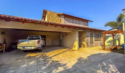 Sobrado à Venda, Santa Mônica, Londrina, PR