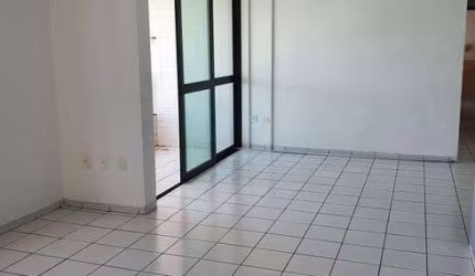 Apartamento para venda possui 100 metros quadrados com 3 quartos