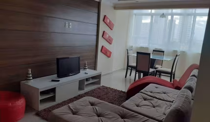 Apartamento para aluguel possui 75 metros quadrados com 2 quartos em Boa Viagem - Recife - PE