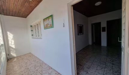 Casa para venda tem 107 metros quadrados com 2 quartos em Gravatá Centro - Gravatá - PE