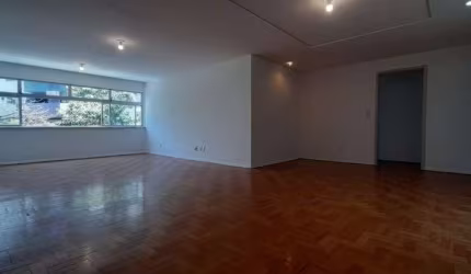 Apartamento em Boa Viagem | 160m² | 3 quartos | 2 vagas - Próximo do Carrefour.
