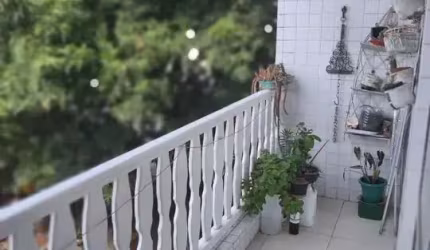Vendo Apartamento pilotis no 2° andar