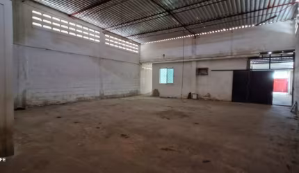 GALÃO na Imbiribeira - Casa comercial (escritório) + galpão com área total de 400m²