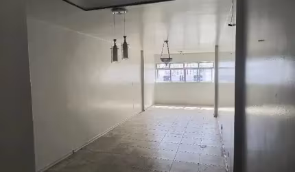 Amplo apartamento de 176m² à venda nas Graças