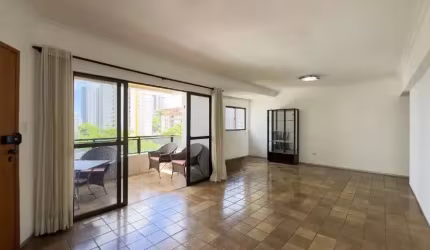 Imóvel para venda possui 127 metros quadrados com 3 quartos em Tamarineira - Recife - PE