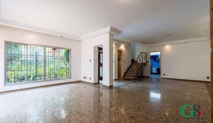Casa com 3 quartos à venda na Avenida Itacira, 313, Planalto Paulista, São Paulo por R$ 2.100.000