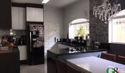 Casa com 3 quartos à venda na Rua Oliveira Catrambi, 82, Vila Formosa, São Paulo por R$ 980.000