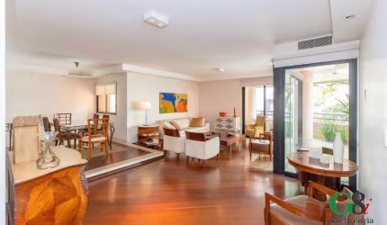 Apartamento com 3 quartos à venda na Rua Inhambú, 1069, Moema, São Paulo por R$ 2.560.000