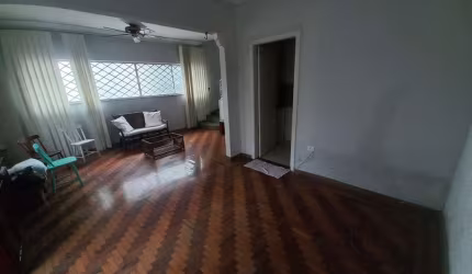Casa com 2 quartos à venda na Rua Backer, 40, Cambuci, São Paulo por R$ 640.000