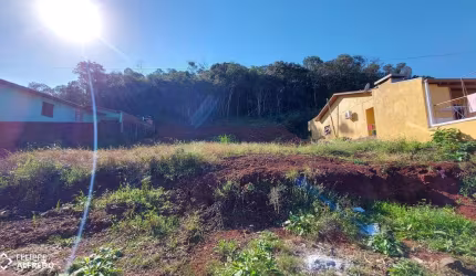Terreno 324 m², bairro Navegantes em Dois Irmãos, RS.
