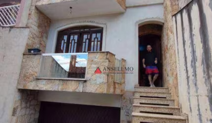 Sobrado com 4 dormitórios à venda, 200 m² por R$ 850.000,00 - Nova Petrópolis - São Bernardo do Campo/SP