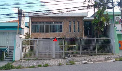 Sobrado Comercial para Clinica no Jd do Mar - Venda R$1.600.000,00 locação R$ 13.900,00 com 12 salas sendo 01 suíte,.
