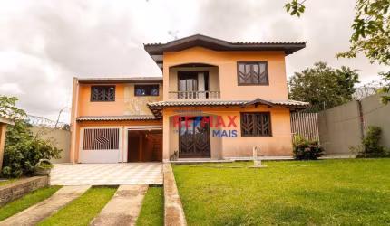 Casa com 3 dormitórios à venda, 108 m² por R$ 1.367.400,00 - Capão Raso - Curitiba/PR