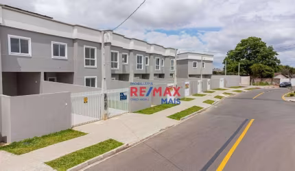 Sobrado no UBERABA com 3 quartos à venda, 102 m² por R$ 537.000 - Uberaba - Curitiba/PR