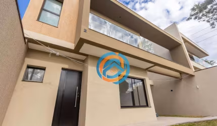 Sobrado não geminado com 3 quartos, 145,02 m² por R$ 998.000 - Uberaba - Curitiba/PR