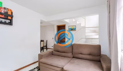 Sobrado com 3 dormitórios à venda, 110 m² por R$ 509.000,00 - Tingui - Curitiba/PR