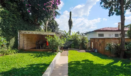 Casa com 4 quartos à venda em Interlagos - SP