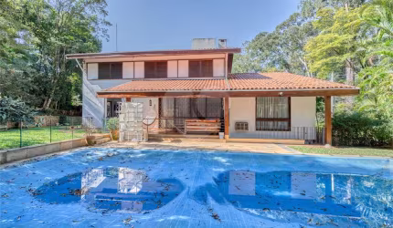 Sobrado com 3 quartos para locação em Jardim Marajoara - SP