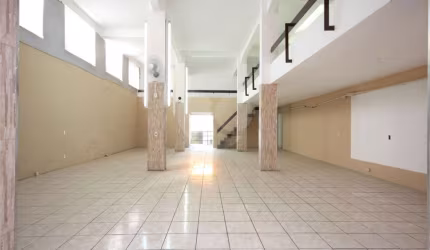 Prédio inteiro à venda em Vila Santa Catarina - SP