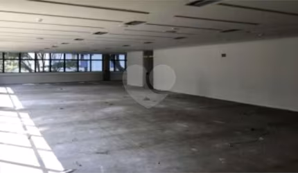 Prédio inteiro para locação em Consolação - SP