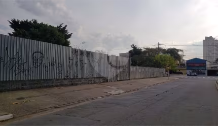 Terreno à venda em Jardim Taquaral - SP