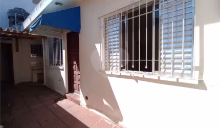 Casa térrea com 4 quartos à venda em Jardim Sabará - SP