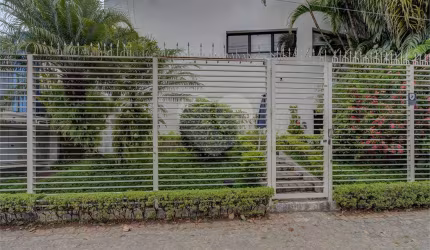 Casa térrea com 1 quartos à venda ou para locação em Chácara Santo Antônio (zona Sul) - SP