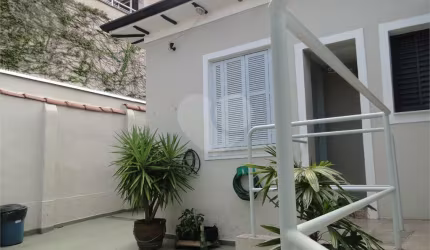Casa térrea com 9 quartos à venda em Campo Belo - SP