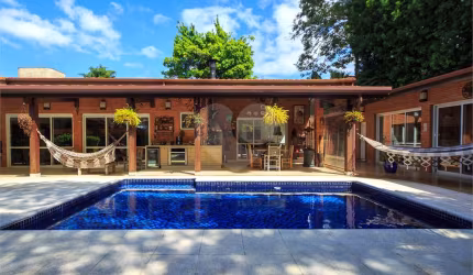 Casa térrea com 4 quartos à venda em Jardim Petrópolis - SP