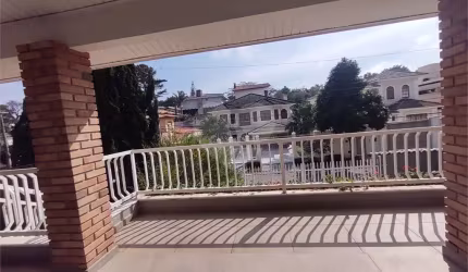 Sobrado com 4 quartos à venda em Interlagos - SP