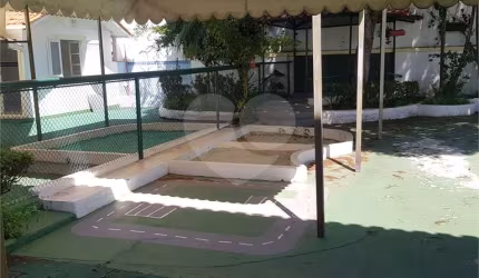 Sobrado com 3 quartos para locação em Vila Progredior - SP