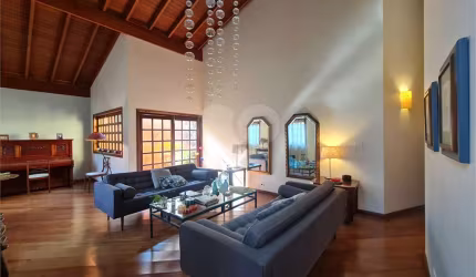 Casa térrea com 4 quartos à venda em Chácara Meyer - SP