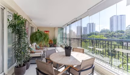 Apartamento com 4 quartos à venda em Santo Amaro - SP