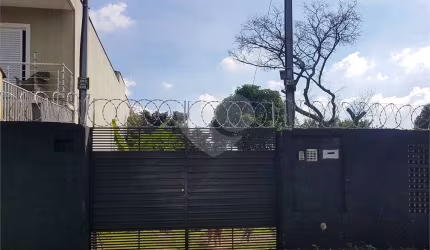 Terreno à venda em Jardim Umuarama - SP