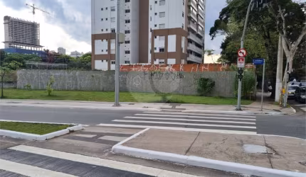 Terreno à venda em Chácara Santo Antônio (zona Sul) - SP