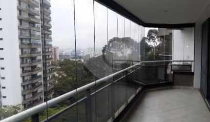 Apartamento com 4 quartos à venda ou para locação em Santo Amaro - SP