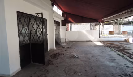 Sobrado com 3 quartos à venda ou para locação em Santo Amaro - SP