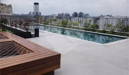 Apartamento com 2 quartos à venda em Santo Amaro - SP