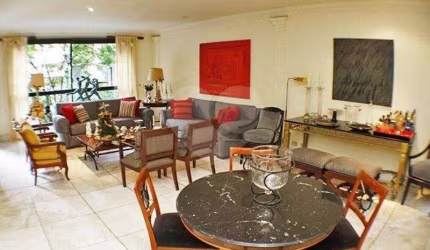 Apartamento com 4 quartos à venda ou para locação em Moema - SP