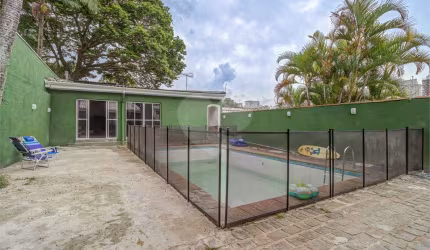 Sobrado com 3 quartos à venda em Campo Belo - SP