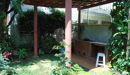 Casa térrea com 3 quartos à venda em Campo Belo - SP