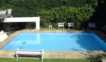 Sobrado com 4 quartos à venda em Jardim Marajoara - SP