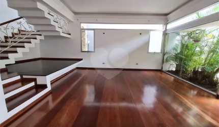 Casa com 4 quartos para locação em Santo Amaro - SP