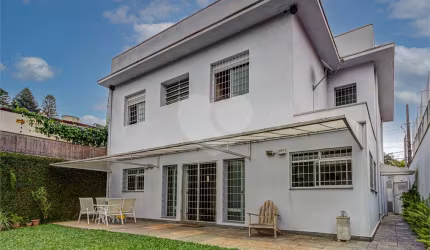 Casa de vila com 3 quartos à venda em Granja Julieta - SP