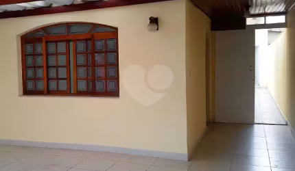 Casa térrea com 4 quartos à venda em Santo Amaro - SP