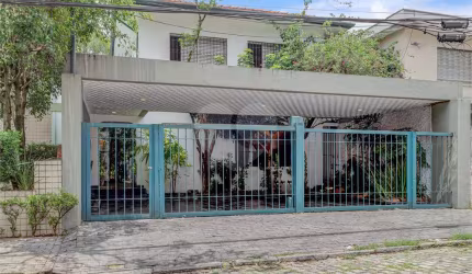 Sobrado com 4 quartos à venda em Santo Amaro - SP