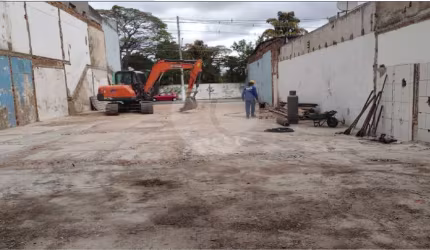 Terreno à venda em Santo Amaro - SP
