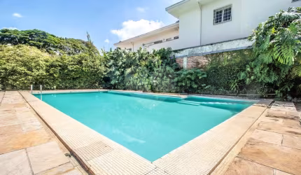Sobrado com 4 quartos à venda em Santo Amaro - SP